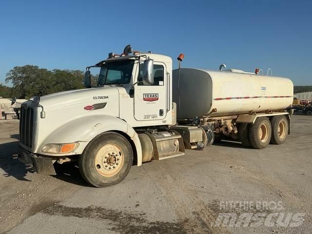 Peterbilt 386 Tovornjaki za vodo