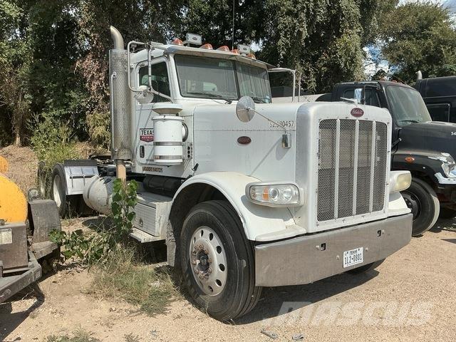 Peterbilt 388 Vlačilci