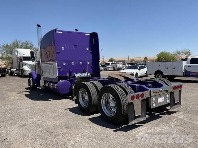 Peterbilt 389 Vlačilci
