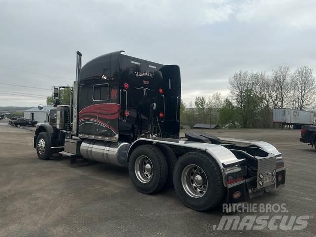 Peterbilt 389 Vlačilci