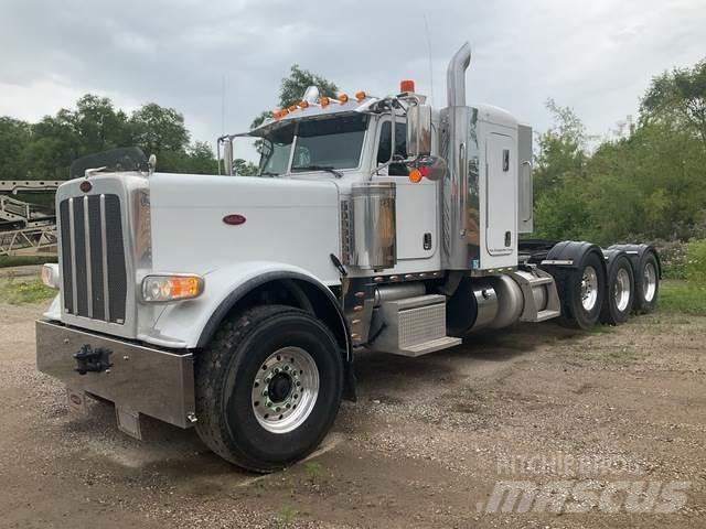 Peterbilt 389 Vlačilci