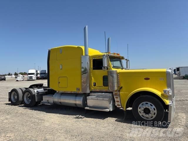 Peterbilt 389 Vlačilci
