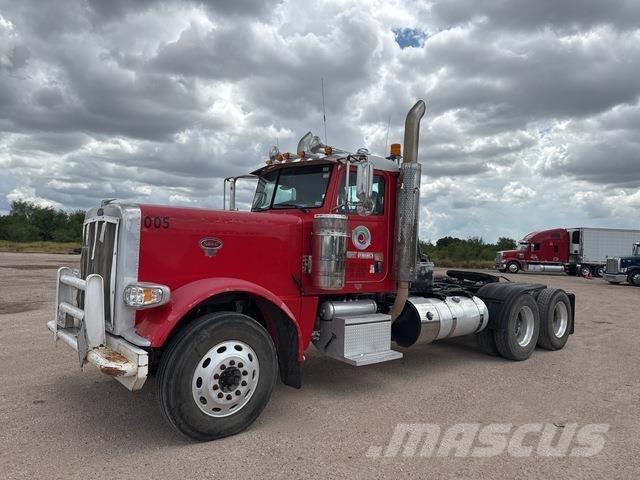 Peterbilt 389 Vlačilci