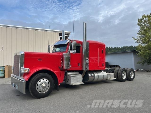 Peterbilt 389 Vlačilci