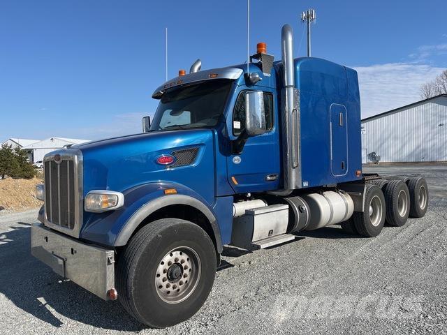 Peterbilt 567 Vlačilci