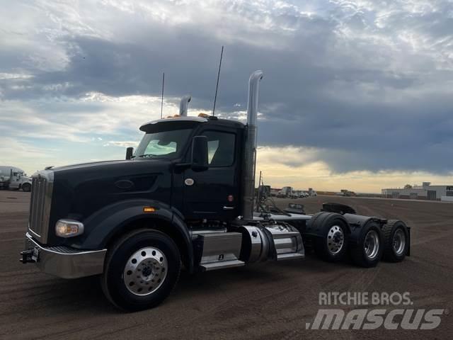 Peterbilt 567 Vlačilci