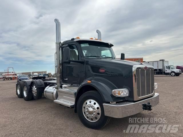 Peterbilt 567 Vlačilci