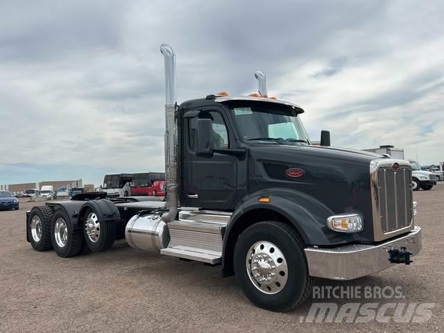 Peterbilt 567 Vlačilci