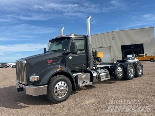 Peterbilt 567 Vlačilci