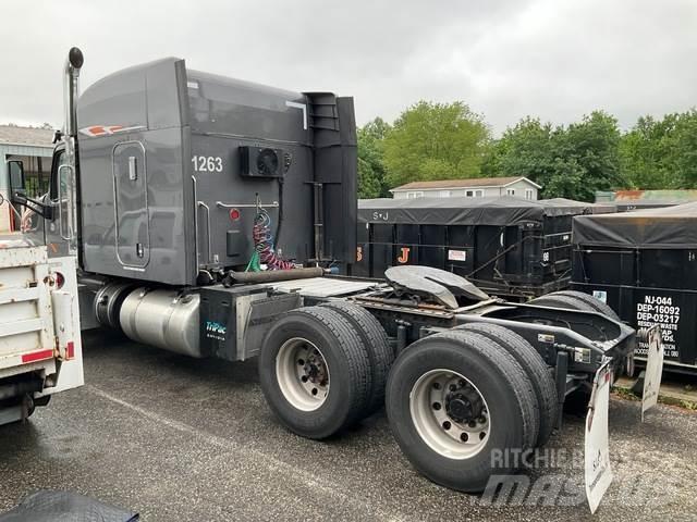 Peterbilt 567 Vlačilci