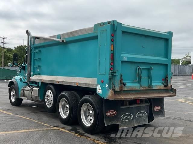 Peterbilt 567 Kiper tovornjaki