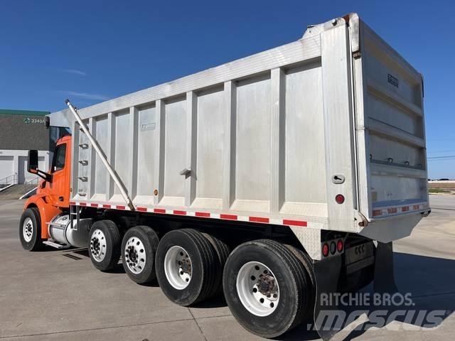 Peterbilt 579 Kiper tovornjaki