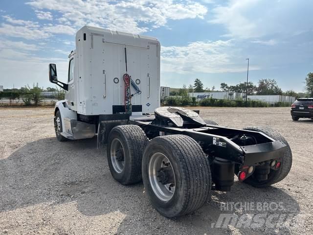 Peterbilt 579 Vlačilci