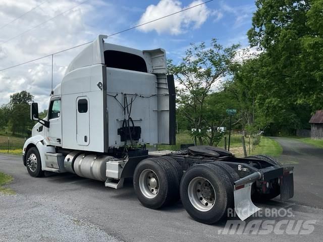 Peterbilt 579 Vlačilci