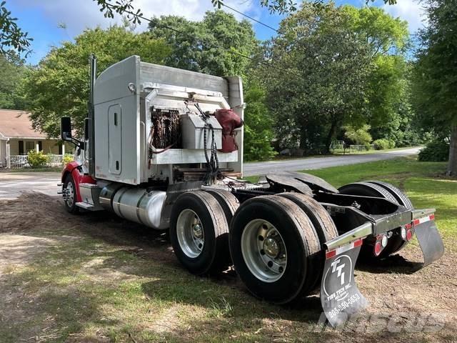 Peterbilt 579 Vlačilci