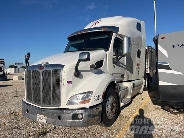 Peterbilt 579 Vlačilci