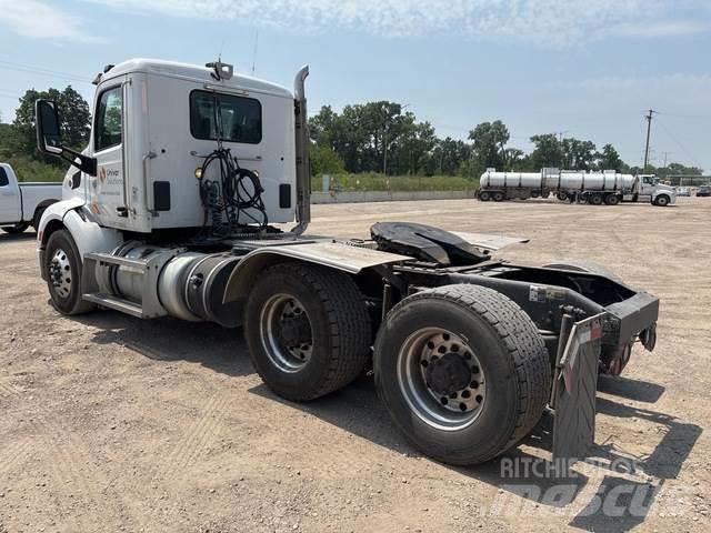 Peterbilt 579 Vlačilci