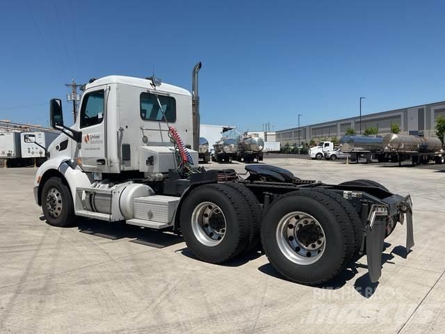 Peterbilt 579 Vlačilci