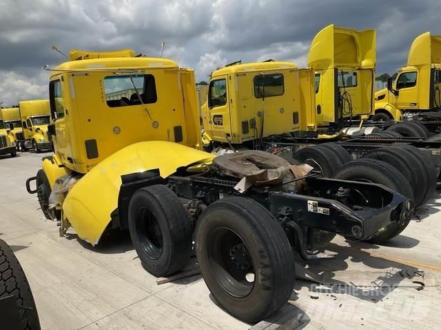 Peterbilt 579 Vlačilci