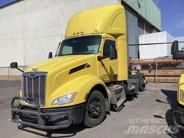 Peterbilt 579 Vlačilci
