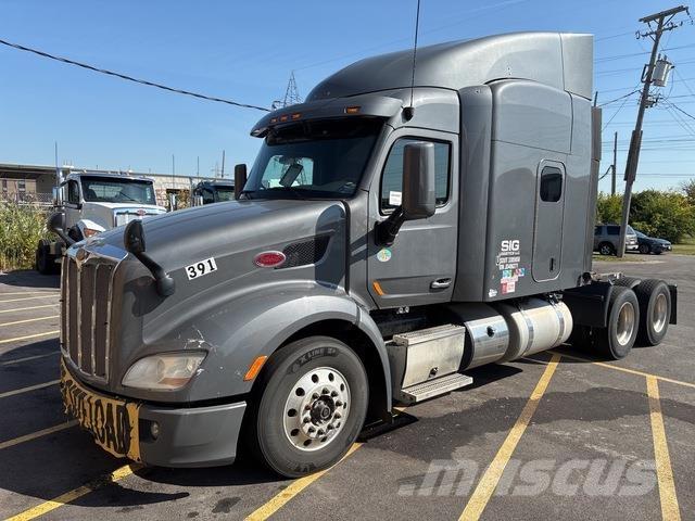 Peterbilt 579 Vlačilci