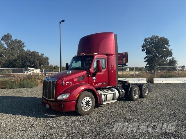 Peterbilt 579 Vlačilci