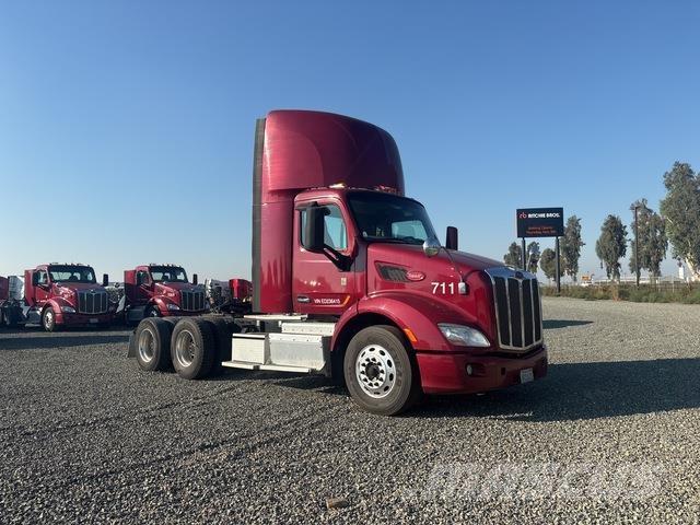 Peterbilt 579 Vlačilci