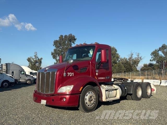 Peterbilt 579 Vlačilci
