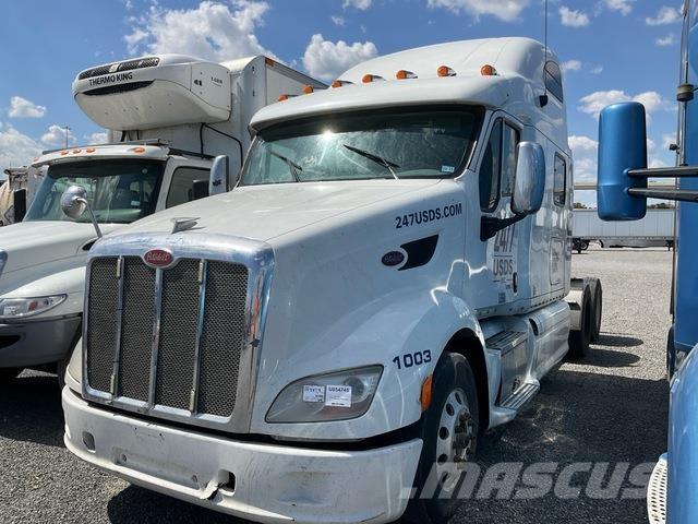 Peterbilt 587 Vlačilci
