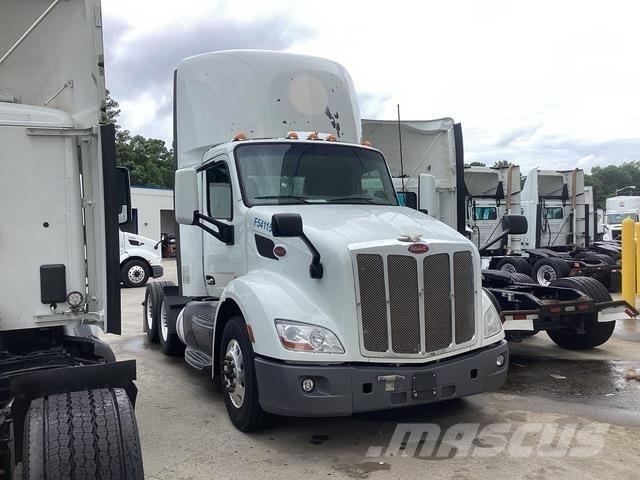 Peterbilt M579 Vlačilci