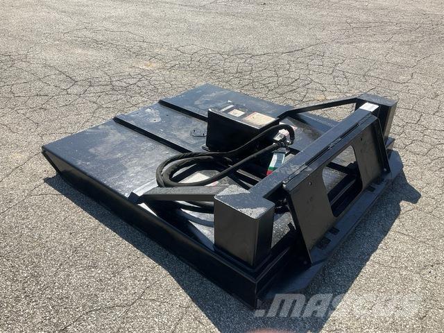 Premier AM720 Vrtni traktor kosilnice