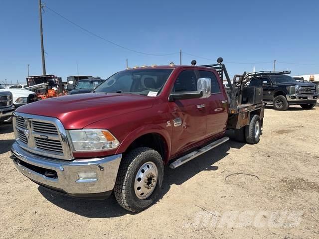 RAM 3500 Tovornjaki s kesonom/platojem