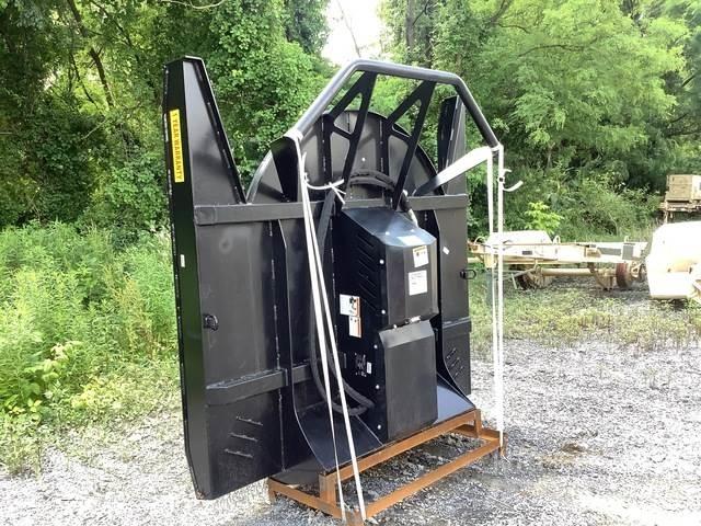  Raytree RHBC72 Vrtni traktor kosilnice