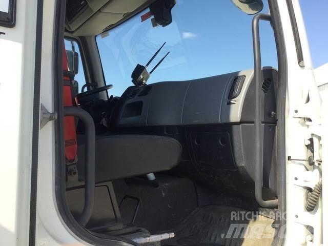 Renault D250 Mobilni vrtalni tovornjaki