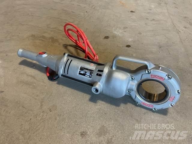  Ridgid 700-T2 Oprema za cevovode