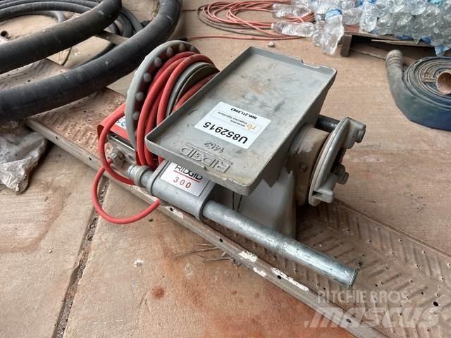  Rigid 300-T2 Oprema za cevovode