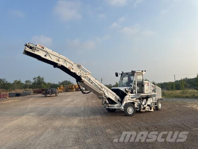 Roadtec CB-100 Priključki za asfalterska dela