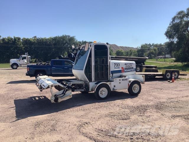 Roadtec FB85 Stroji za notranje pometanje