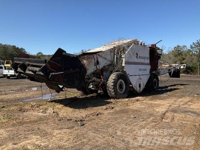Roadtec SB2500 Vozila za prevoz materiala
