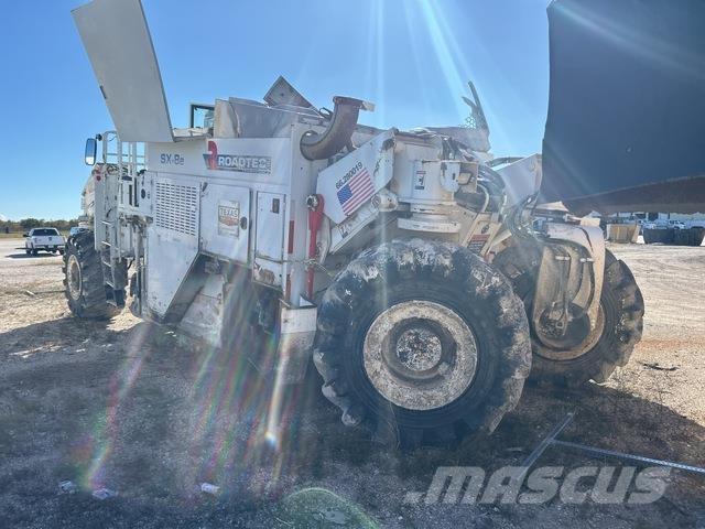 Roadtec SX-8e Kompaktorji tal