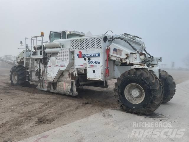 Roadtec SX6E Kompaktorji tal
