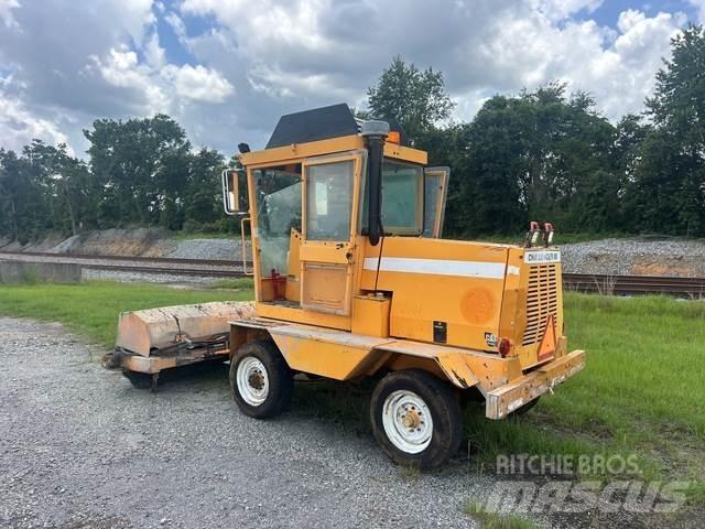 Rosco 4860 Stroji za notranje pometanje