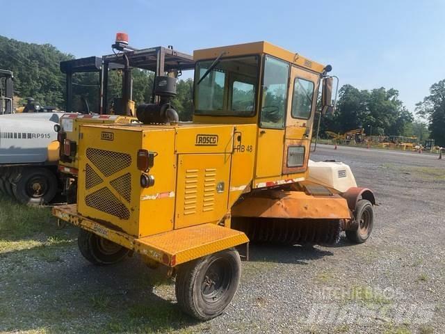 Rosco RB48 Stroji za notranje pometanje