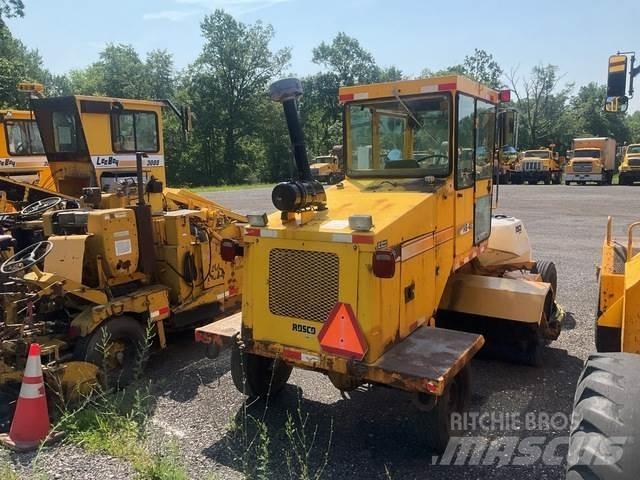 Rosco RB48 Stroji za notranje pometanje