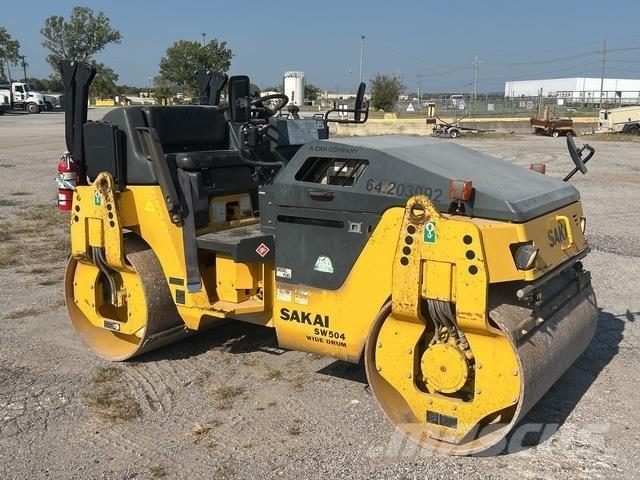 Sakai SW504 Dvojni valjarji
