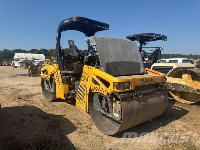 Sakai SW770HF Enojni valjarji