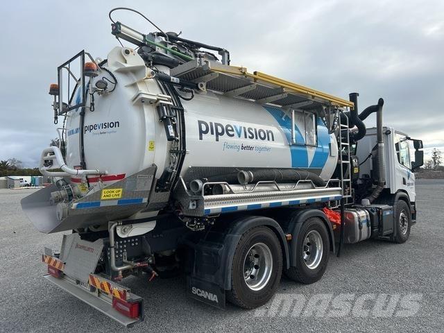 Scania P320 Vakuumski tovornjaki