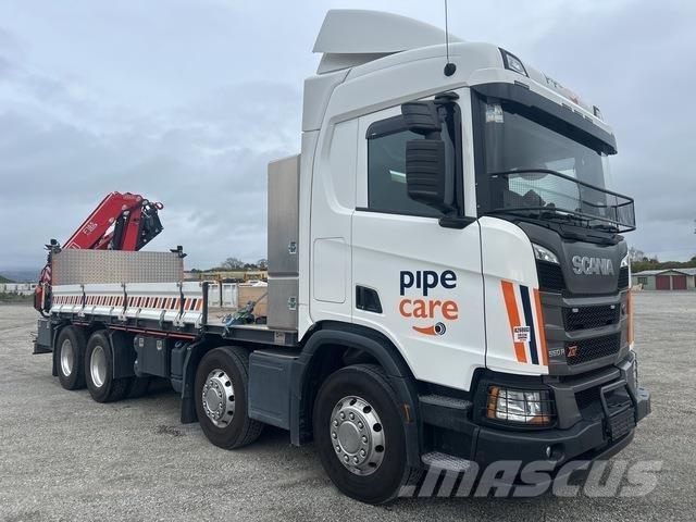 Scania R560 Tovornjaki z žerjavom