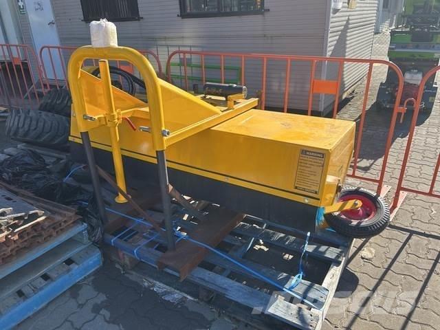  Sewell B200 Metle