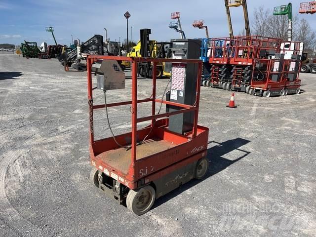 SkyJack SJ12 Vertikalna dvigala
